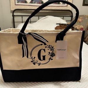NWT: Tote bag monogrammed with letter “G”